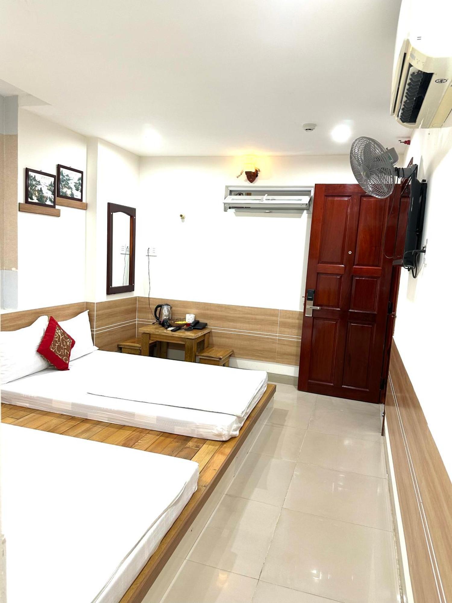 Hotel Nguyen Ha